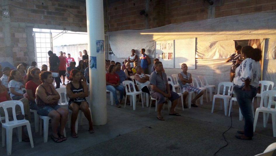 Lucimar apresenta documentos para regularização de entrega postal no Terras da Conceição e Parque dos Sinos