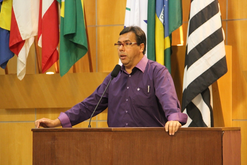 Arildo Batista pede serviços de melhorias no Bela Vista, Mesquita e Parque Santo Antônio
