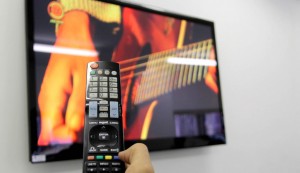 TV Câmara Jacareí: Telespectador poderá acessar conteúdos complementares pelo controle remoto