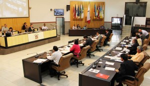 Vereadores de Jacareí apreciam dois projetos em Sessão na quarta-feira (15)