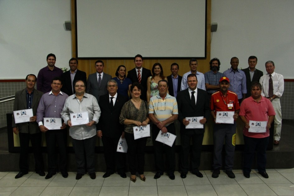 Comerciantes homenageados em Sessão Solene na Câmara Municipal