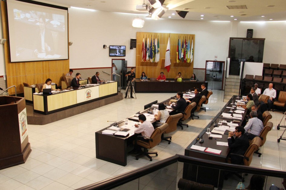 Orçamento 2015 aprovado na última sessão do ano da Câmara Municipal