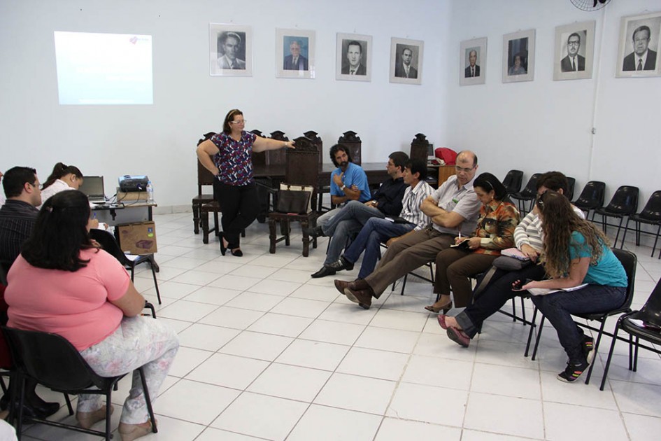 Comissão de Saúde da Câmara faz reunião com diretoria da Santa Casa de Jacareí