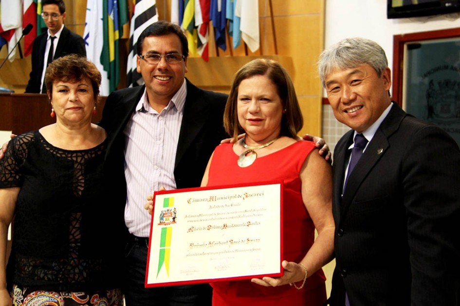 Câmara reconhece trabalho voluntário de cidadã de Jacareí