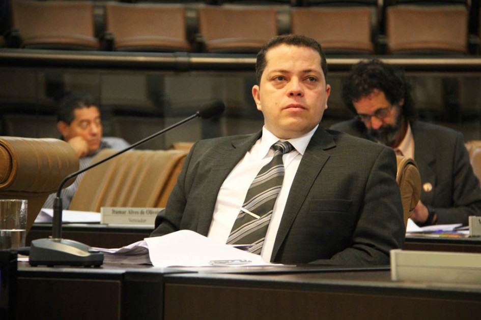 Antonele pede que JTU restabeleça horários de 2014 para o bairro da Figueira