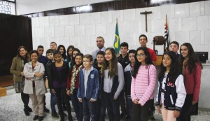 Vereadores Jovens visitam Fórum e Prefeitura de Jacareí