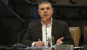 Fernando da Ótica questiona Prefeitura sobre mamografias