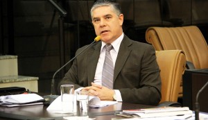 Fernando da Ótica Original questiona medidas para assegurar empregos em Jacareí
