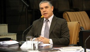 Fernando da Ótica Original indica melhorias nos bairros Cidade Salvador e Parque dos Príncipes