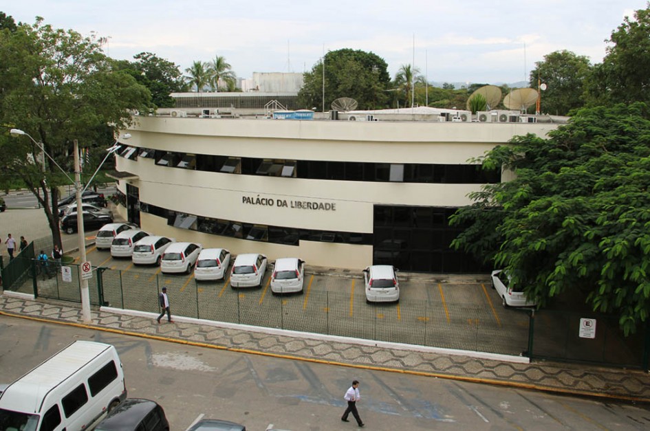 CPI das Santas Casas colhe depoimentos de gestores da Saúde em Jacareí