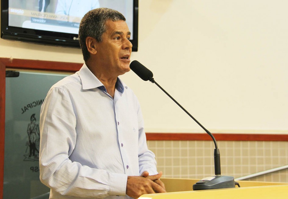 Maurício Haka solicita manutenção asfáltica em diversos bairros de Jacareí