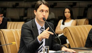 Edinho Guedes solicita medidas para facilitar a mobilidade em Jacareí