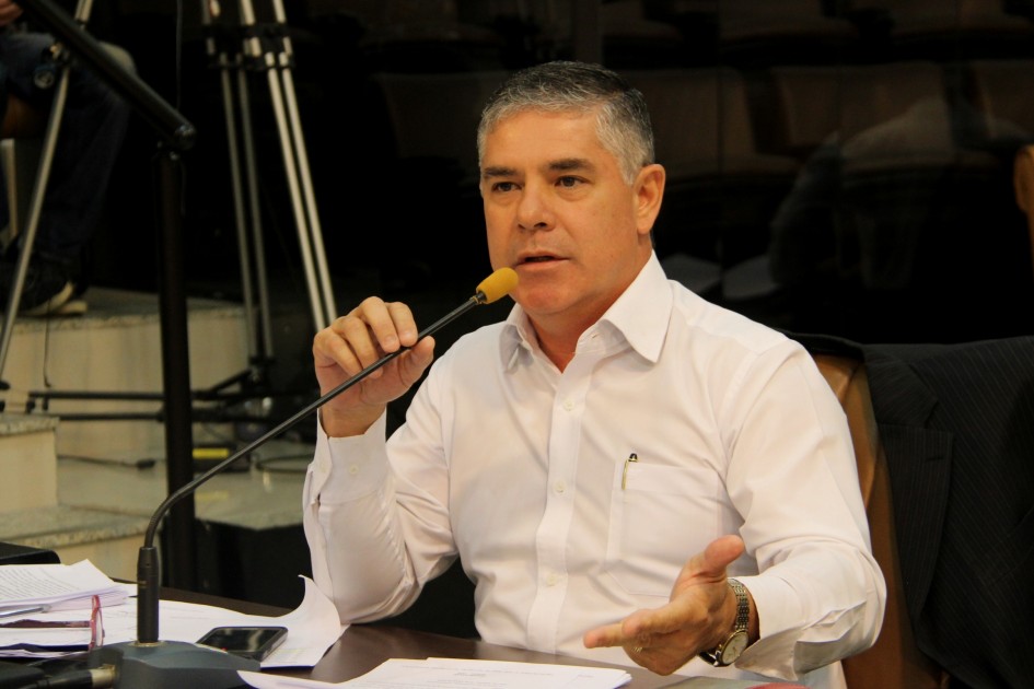 Fernando Ramos pede intervenção estadual a fim de ampliar o tratamento de câncer em Jacareí