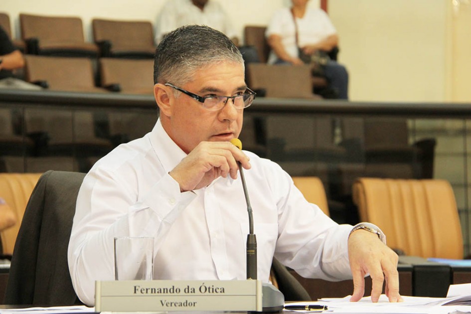 Fernando cobra da ANTT cancelamento do pedágio para veículos de Jacareí em praça instalada na cidade