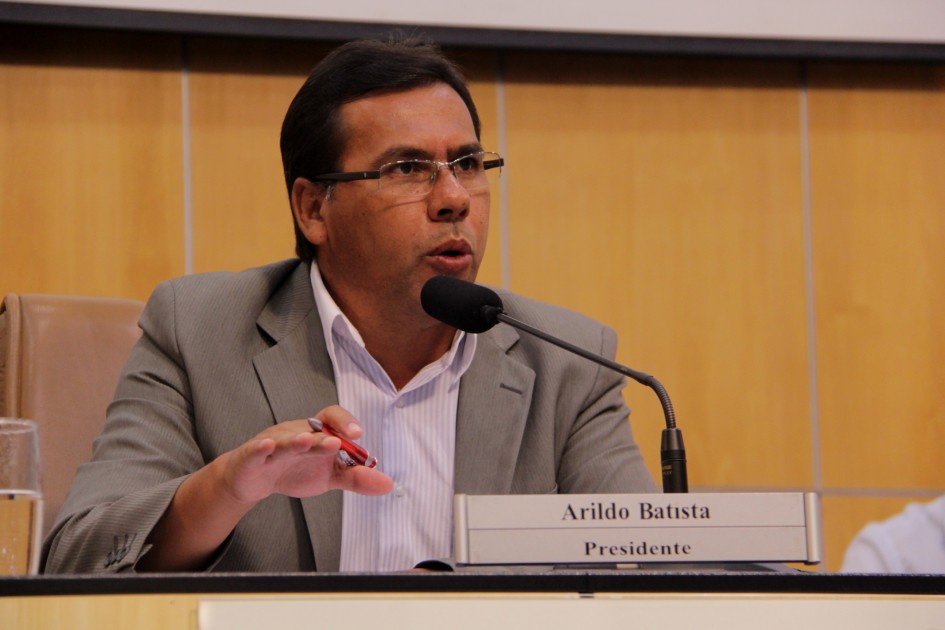 Segurança para a região leste motiva requerimento de Arildo Batista