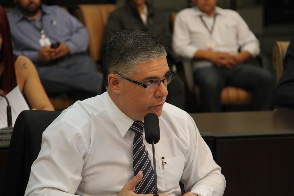 Fernando da Ótica pede rondas ostensivas na Vila Zezé e Altos de Santana