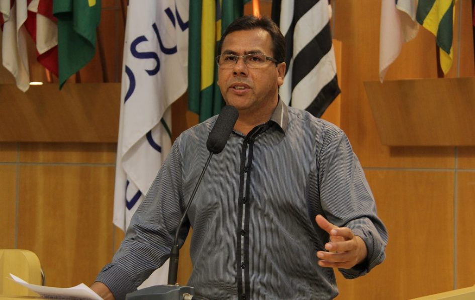 Arildo Batista quer respostas em relação às multas aplicadas no município