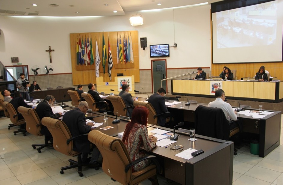 Câmara Municipal aprova Lei de Diretrizes Orçamentárias para 2018 em Jacareí