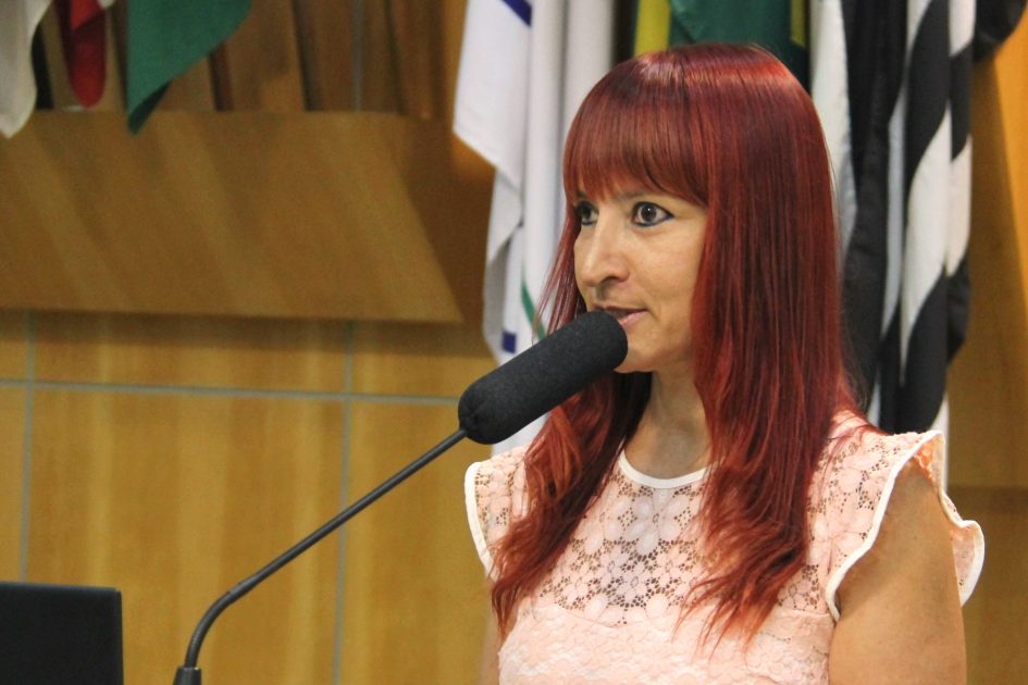 Sônia requisita ao prefeito medidas de preservação ambiental e inclusão social