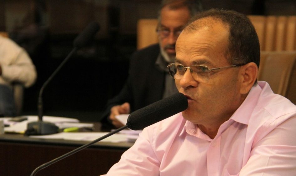 Juarez pede informações ao Estado sobre falta de medicamentos de alto custo em Jacareí