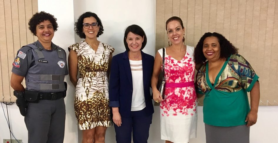 Igualdade de direitos às mulheres é tema de debate na Câmara Municipal