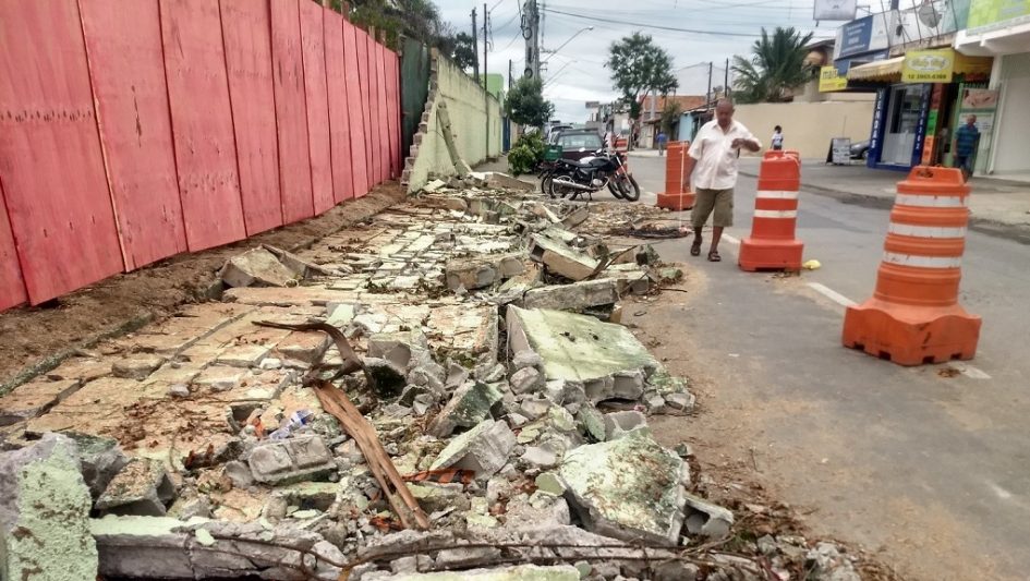 Márcia Santos solicita serviços de manutenções em vários pontos de Jacareí