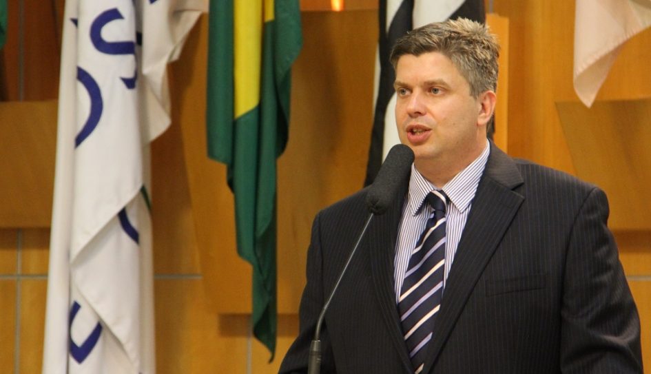 Rodrigo Salomon indica construção de área de lazer no Parque dos Príncipes