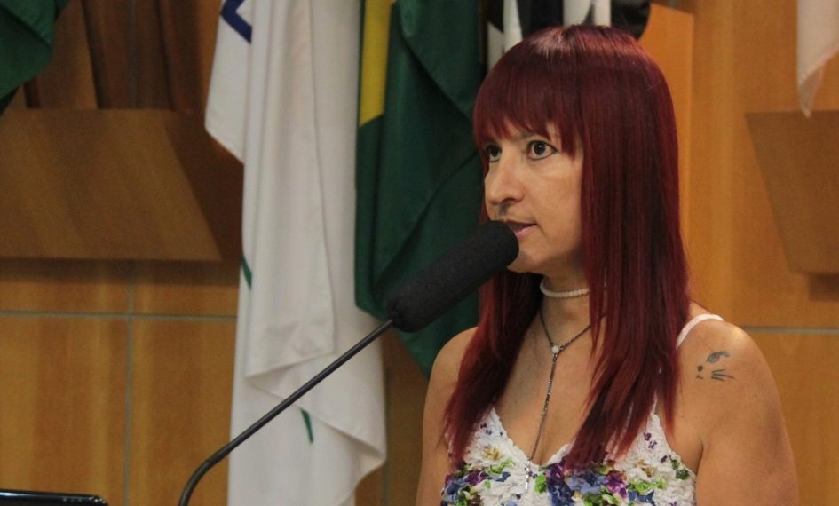 Sônia indica ao prefeito medidas para preservação e educação ambiental