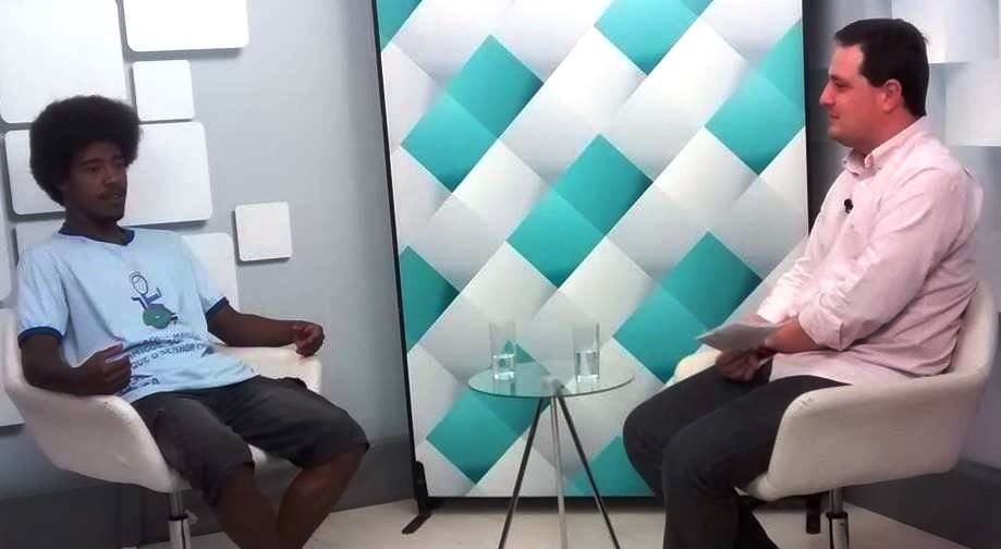 Gente em Destaque entrevista o palhaço Dinho