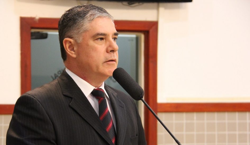 Fernando da Ótica exige respostas às questões ambientais de Jacareí