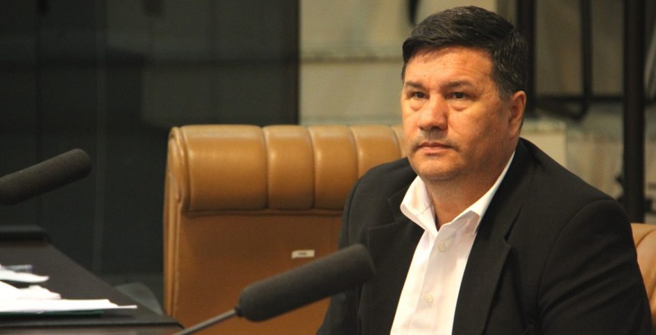 Aderbal apresenta requerimentos solicitando serviços para região sul