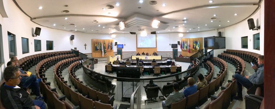 Após adiamento, Câmara discute remissão de multas e isenção de taxa para doadores de medula óssea