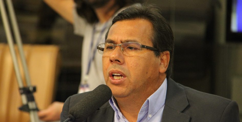 Arildo quer atendimento 12 horas em unidade de saúde do São Silvestre