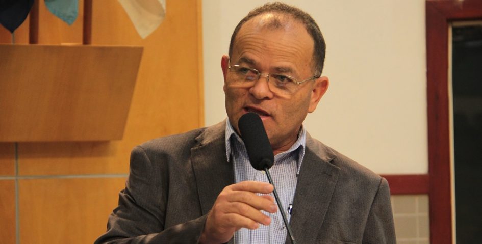 Juarez Araújo quer manutenções no EducaMais Centro e em EMEI da região sul