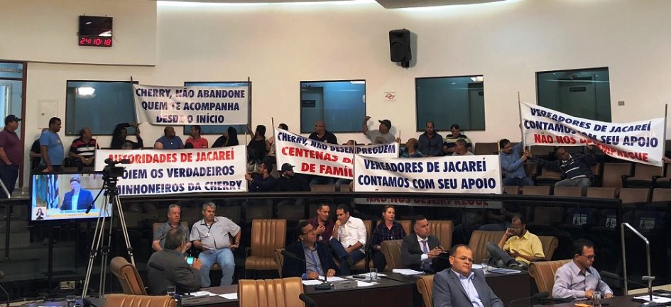 Comissão faz reunião com cegonheiros na busca de conciliação com montadora chinesa