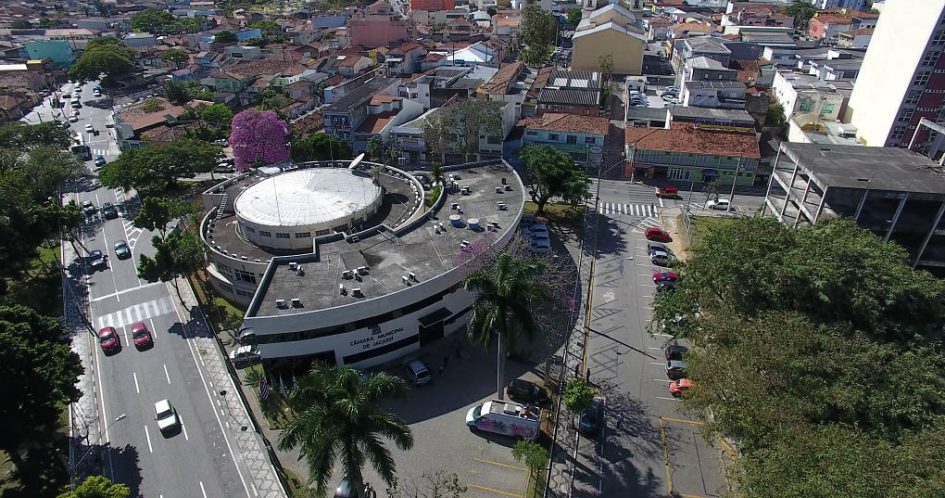 Câmara discute projeto que autoriza empréstimo de R$ 240 milhões para pacote de obras em Jacareí