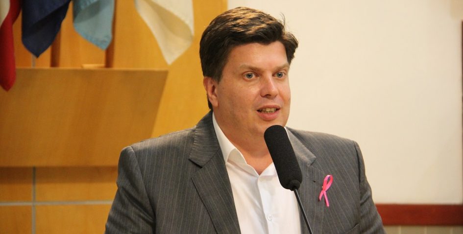 Rodrigo Salomon pede serviços de manutenção para o Jardim Terras da Conceição