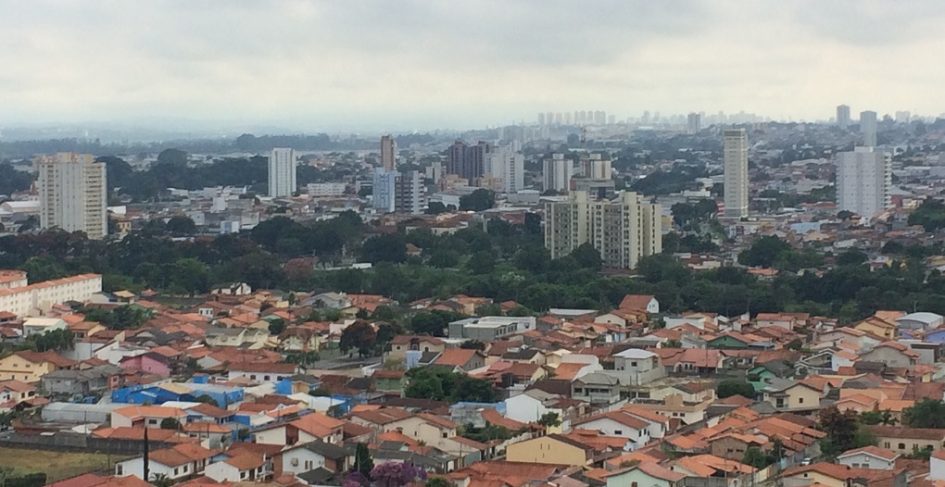 Frente Parlamentar discute projeto de regularização com presidente da Fundação Pró-Lar