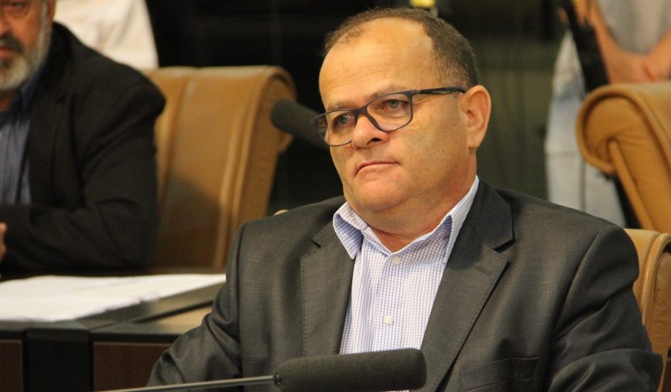 Juarez quer respostas em relação às normas de desdobros e remembramentos de terrenos