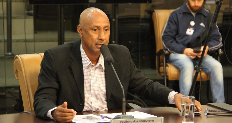 Paulinho dos Condutores questiona falta de contrato entre Prefeitura e entidade Jovem Ebenezer