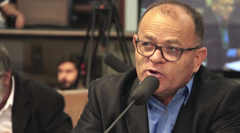 Juarez solicita serviços de manutenção na Rodovia Dom Pedro I
