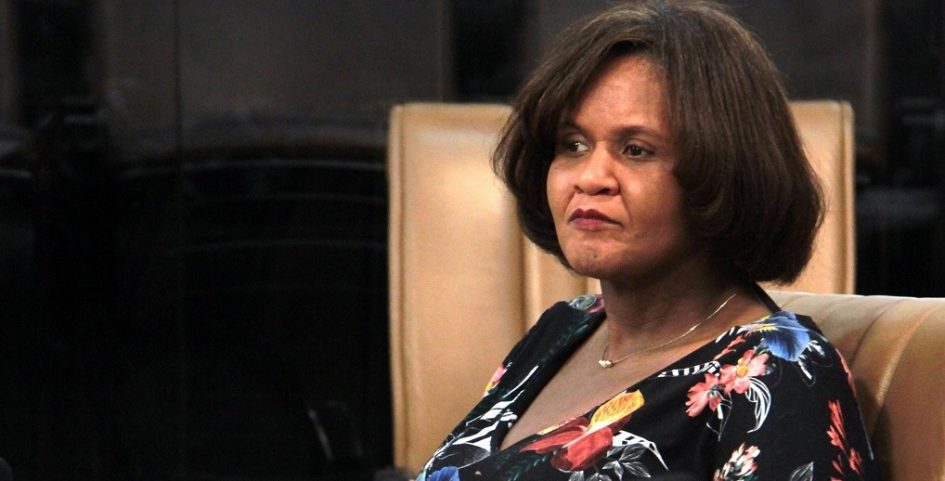 Márcia Santos quer ampliação de horário de vacinação nas UBS 12h