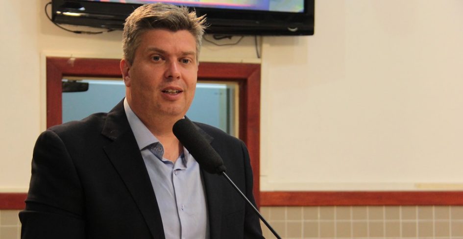 Rodrigo Salomon solicita melhorias para as regiões centro, oeste e sul de Jacareí