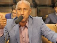 Paulinho dos Condutores cobra manutenção no Mercado Municipal