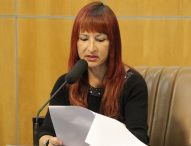 Sônia pede serviço de tapa-buracos em rua do Cidade Salvador