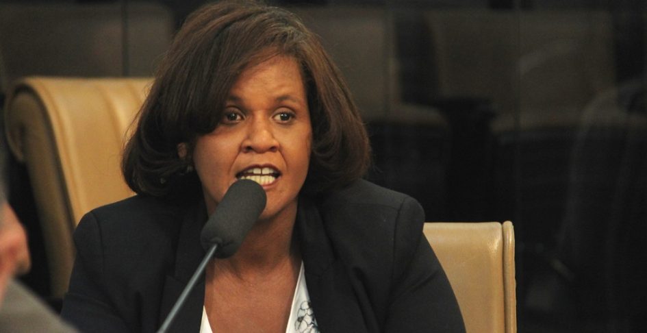 Márcia cobra da Prefeitura informações sobre execução de emendas impositivas