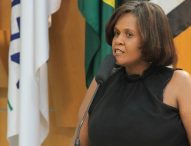 Márcia quer implementação de ações integrativas entre estudantes da rede pública e idosos em Jacareí