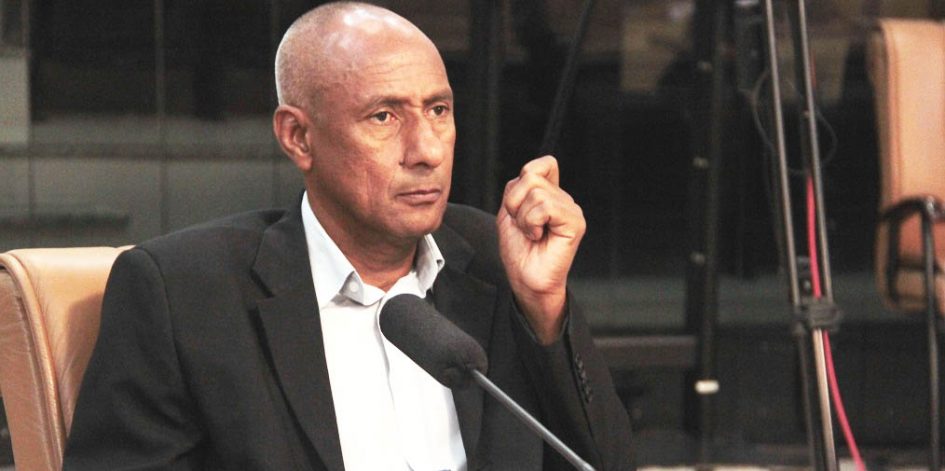 Paulinho dos Condutores pede retirada do semáforo que sobrecarrega ponte do São João
