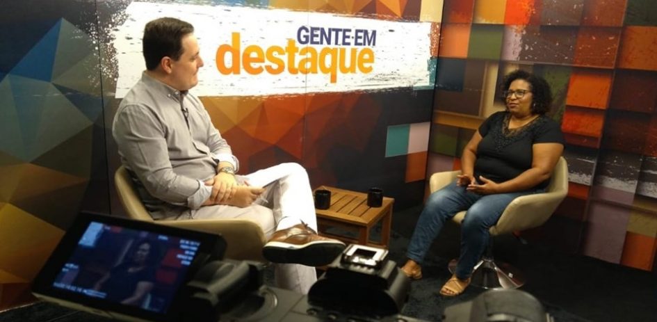 Gente em Destaque recebe professora que tem projeto social no Santo Antônio da Boa Vista