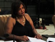 Márcia Santos pede que Prefeitura notifique moradores para que limpem seus imóveis no Jardim Flórida